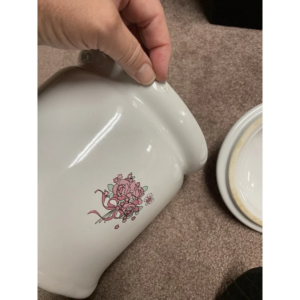 Vintage Cottagecore Hearts & Roses Canister Set Trenditions Set 4 Baskets & Lids